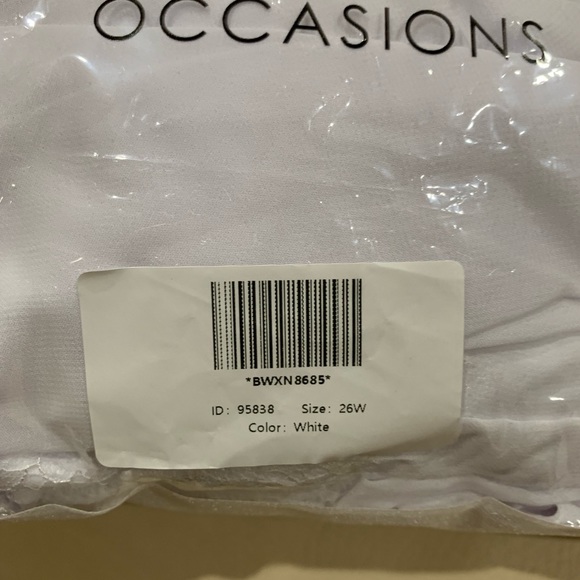 JJ’s House Wedding Dress size 26, new in bag - Picture 6 of 8